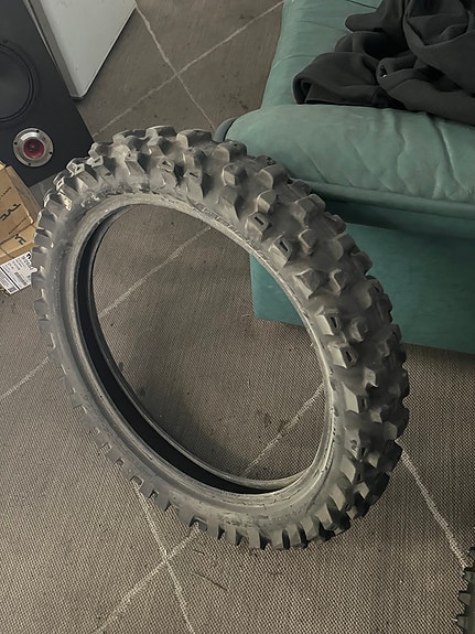 19" takarengas