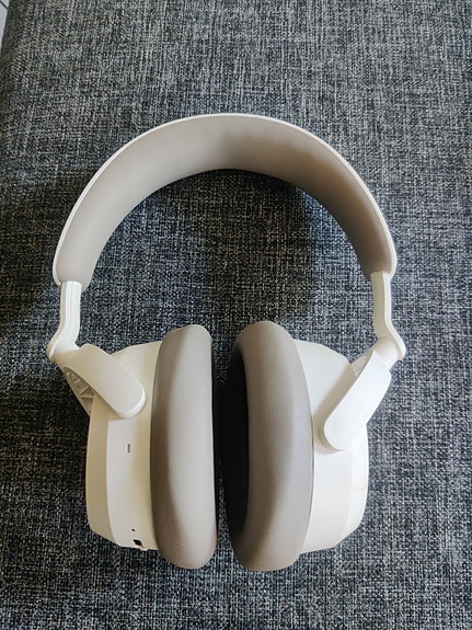 Sennheiser accentum langattomat kuulokkeet