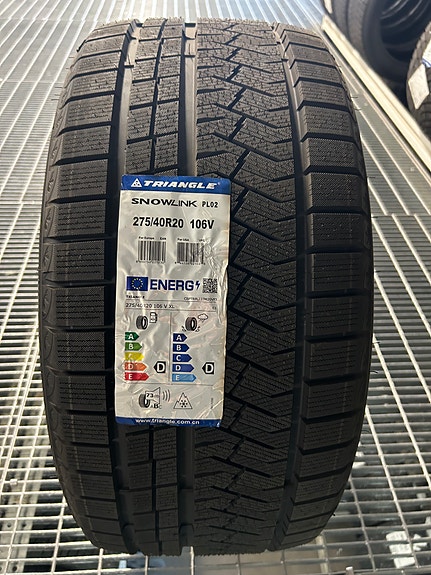 275/40-20 106V Triangle SnowLink PL02