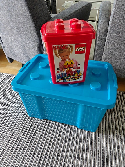Lego laatikot
