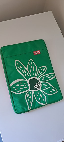 Myydään Golla läppärilaukku