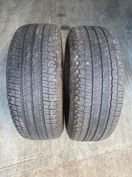 2 kpl Michelin Primacy XC 215/65 R16 kesärenkaat