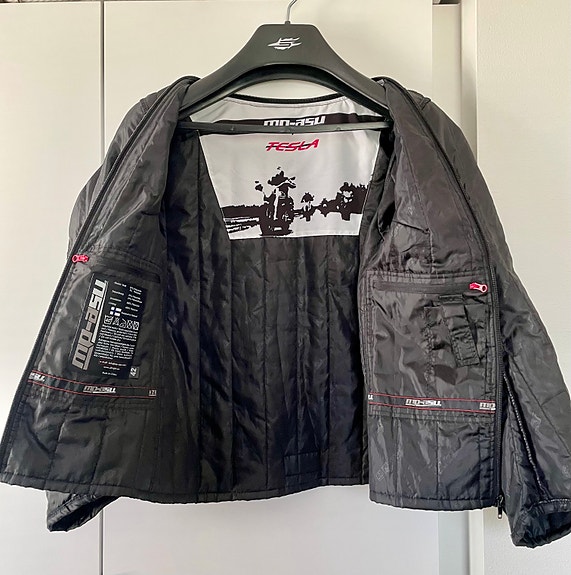 Product image 8 of 9