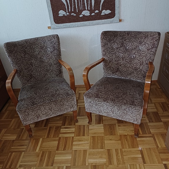 2 nojatuolia 50 luvun entisöidyt