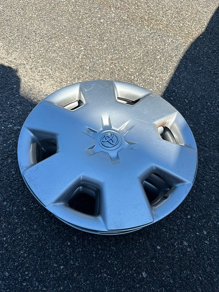 Toyota pölykapselit 15” (3kpl)