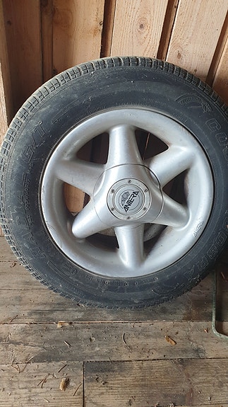 Am fordin 15" alumiinivanteet Antera