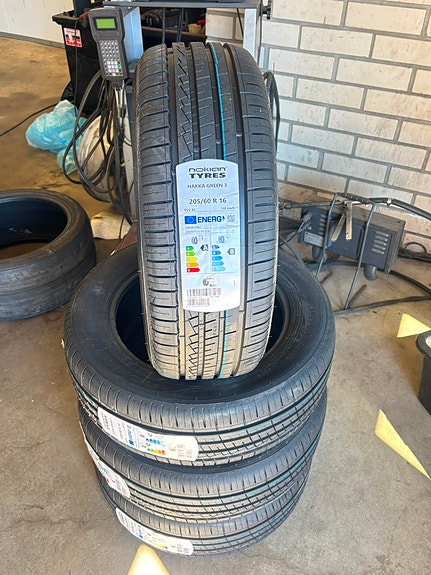 205/60R16 96V Nokian Hakka Green 3 XL