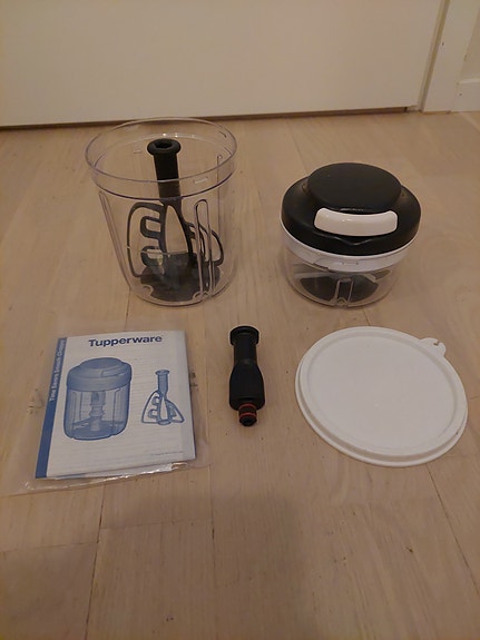 Tupperware-silppuri/sekoitin