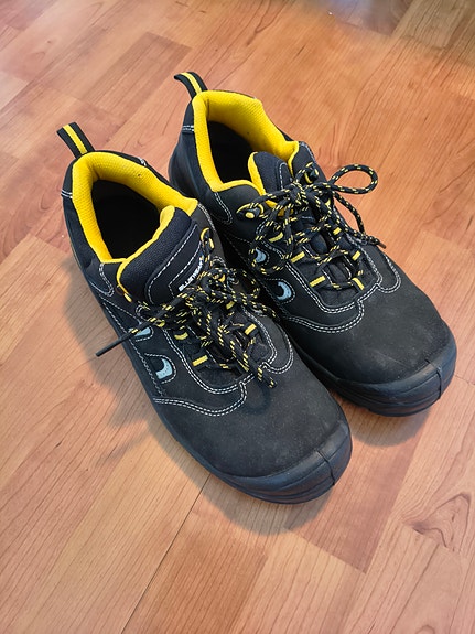 Bluewear turvakengät koko 43