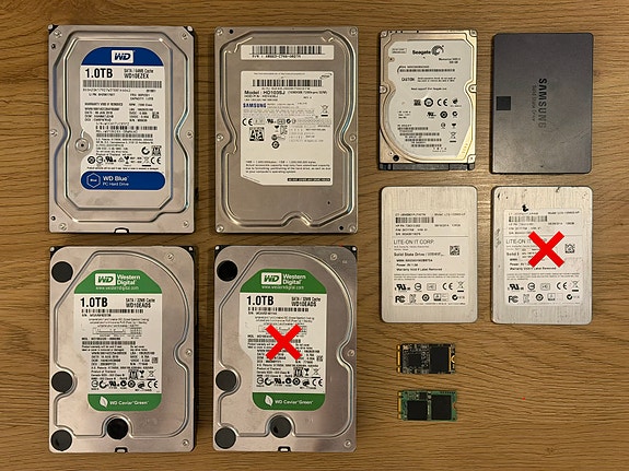 Kovalevyt ja SSD-levyt 1TB, 500GB, 128GB