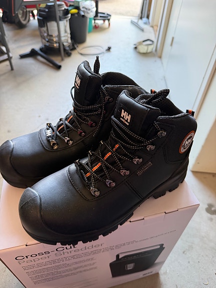 HH Helly Hansen workwear työkengät turvakengät 44