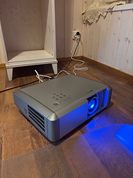Sanyo projektori
