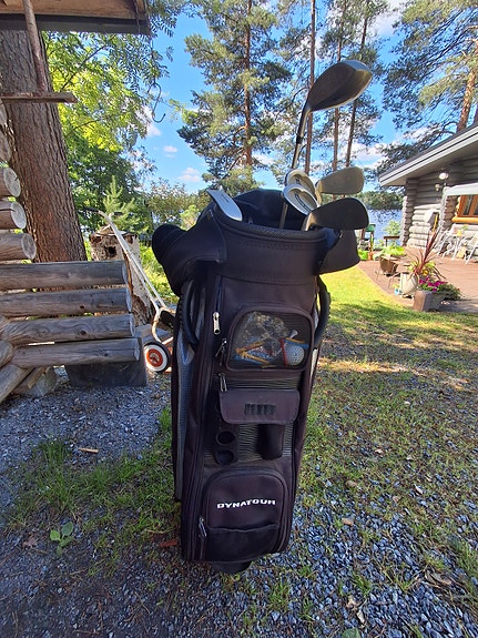 Dynatour golfbägi mailoineen