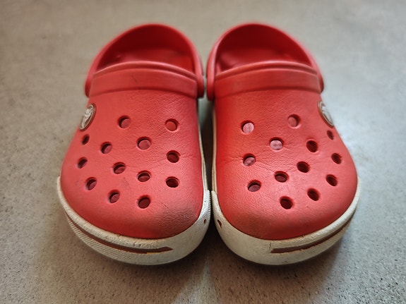 Crocsit, koko n. 25