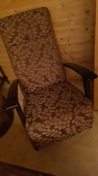 Myydään 3 kpl nojatuoleja