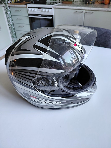 IXS kypärä koko xs