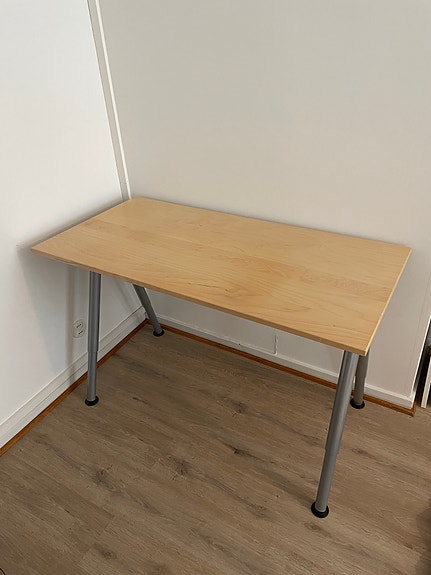 IKEA Galant työpöytä