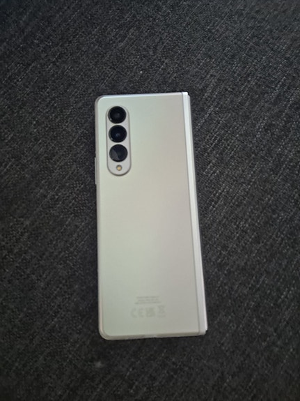 samsung fold 3