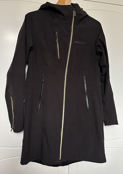 Ahkka Outdoor vedenpitävä takki koko 36 ruskea