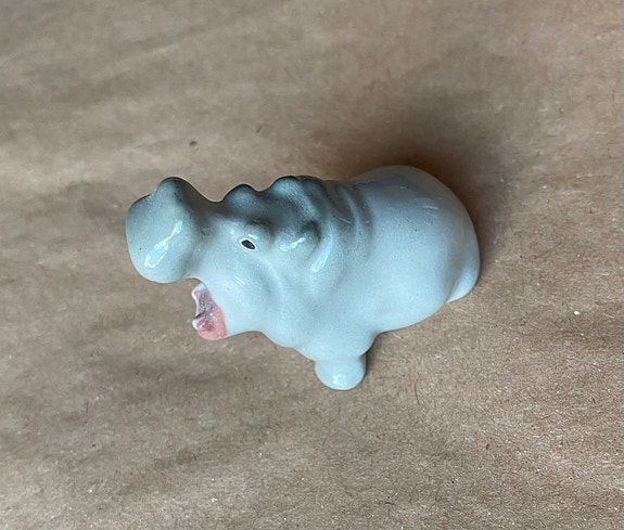 Vintage Lomonosov Posliini Virtahepo Figuuri, 4cm