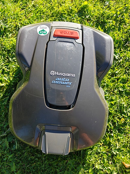 Husqvarna Automower 305 robottiruohonleikkuri