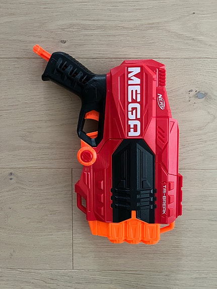 Nerf Mega leikkipyssy punainen