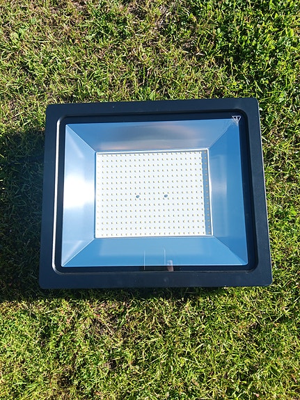 LED-ulkovalaisin 300w