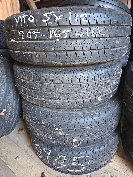 5x112 Viton pyörät uudenveroisilla 205/65-16C renkailla