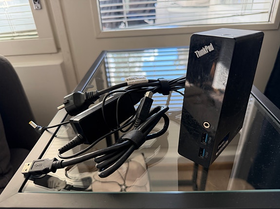 Lenovo thinkpad USB3.0 telakka