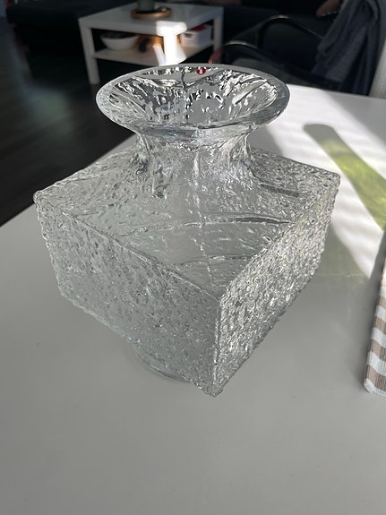 Iittala Timo Sarpanevan Crassus-maljakko