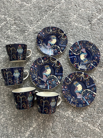 Iittala Taika kahvikupit ja lautaset