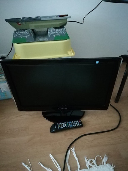 Pieni televisio