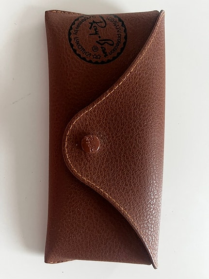Ray-Ban RB3025 Aviator – käyttämättömät ja aidot