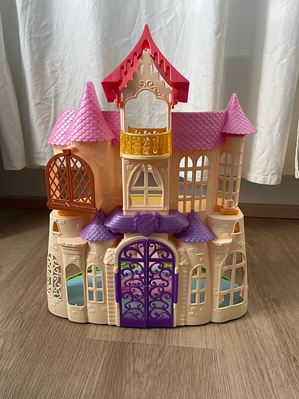 Mattel Disney Sofia Ensimmäinen -linna