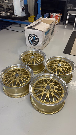 885 Lemans 5x112 17” vanteet