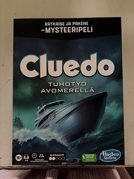 Cluedo Tuhotyö avomerellä -lautapeli