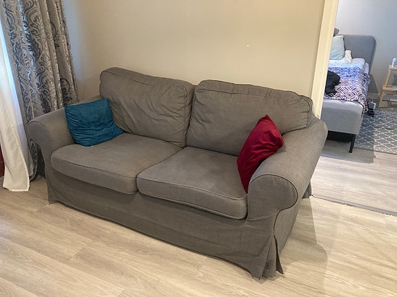 Ikea EKTORP 2-hengen sohva