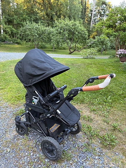 Emmaljunga Viking yhdistelmävaunut