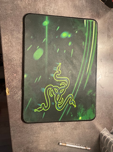 Razer hiirimatto vihreä mustalla kuviolla