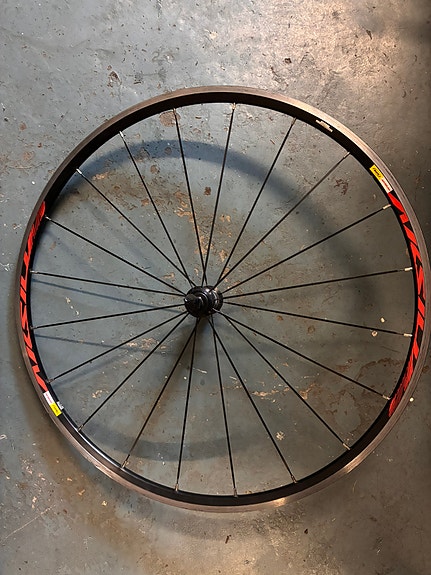 Mavic aksium etukiekko