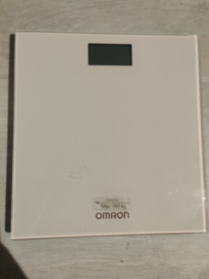 Omron HN289 digitaalinen henkilövaaka