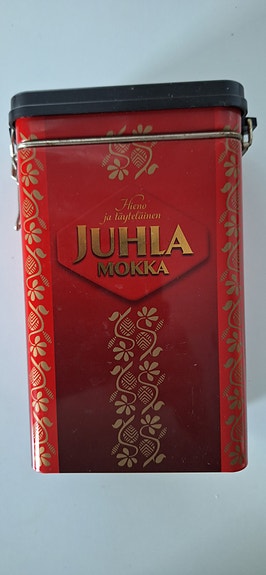 Peltinen kahvipurkki, Juhlamokka