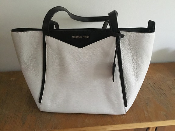 Michael Kors -käsilaukku