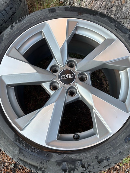 Audi original vanteet 17”