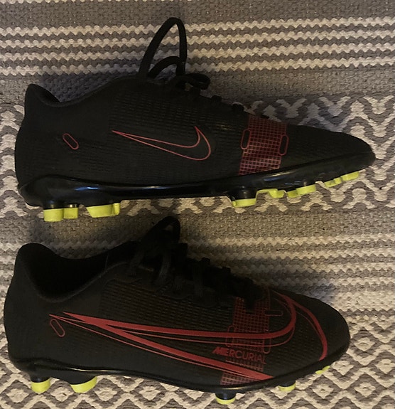 Nike Mercurial lasten nappikset koko 35