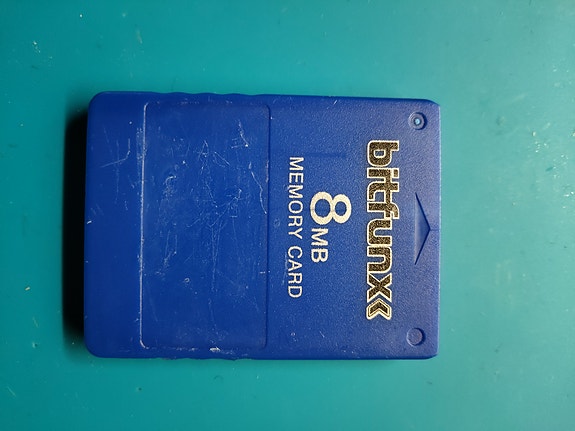 PS2 8mb Muistikortti modattu/softmod