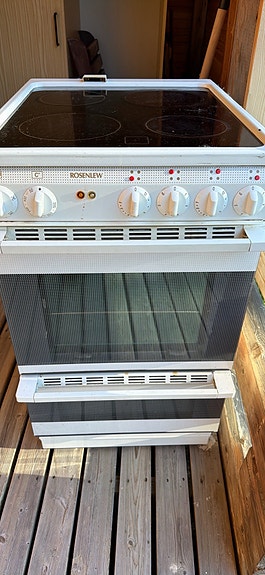 Rosenlew liesi 50cm ja Electrolux astianpesukone