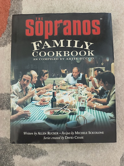 Sopranos Family, The Family Kitchen ja Gordon Ramsay’s Fast Food - keittokirjat