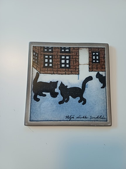 Heljä Liukko-Sundström seinätaulu Kissojen Kylä