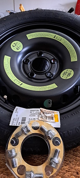 Mercedes-Benz C-sarja, vararengas ja pultit